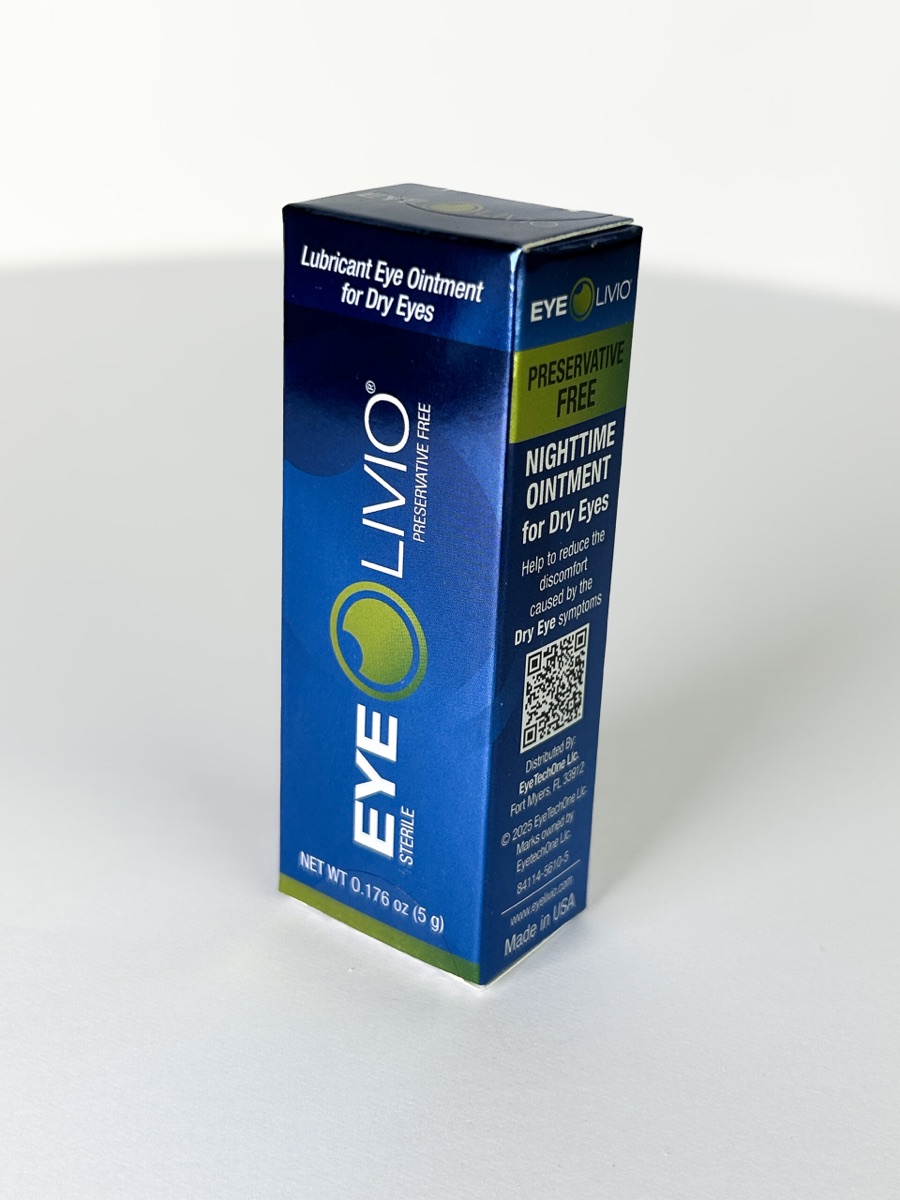 Front of the EYELIVIO ointment box